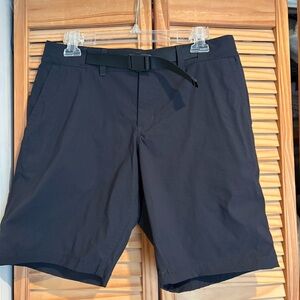 Men's Black Burton Ridge Shorts Performance Outdoors Athletic durable lifestyle